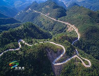 行摄苗乡 影像飞灵山