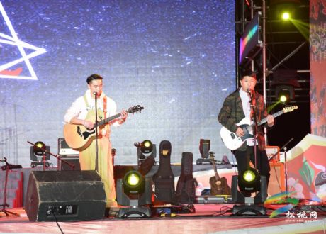 【新春七天乐】“苗乡盛世”聆听天籁之音