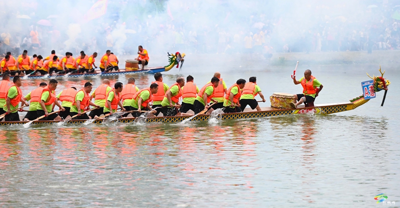 珠江“水手”秀松江