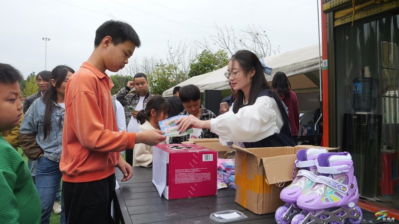 国庆周边游——大坪场镇七彩乐园是个好去处