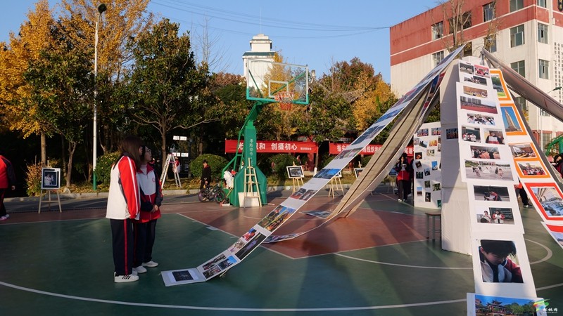 县第三高级中学举办首届社团嘉年华活动