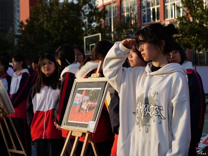 县第三高级中学举办首届社团嘉年华活动