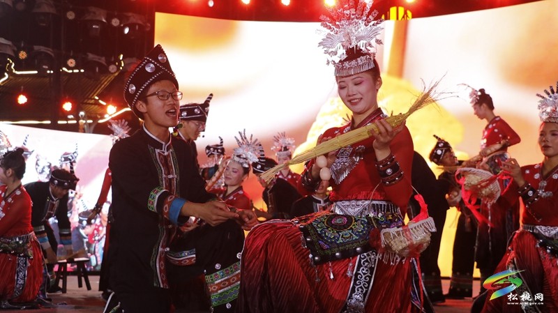【吃贵州“晚饭”·看松桃村晚】山海同心绘盛景 村晚搭桥话情深——松桃盘信与东莞沙田共赴文化之约