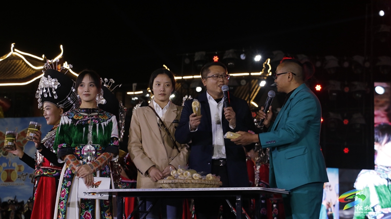 【吃贵州“晚饭”·看松桃村晚】山海同心绘盛景 村晚搭桥话情深——松桃盘信与东莞沙田共赴文化之约