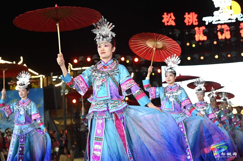 【吃贵州“晚饭”·看松桃村晚】山海同心绘盛景 村晚搭桥话情深——松桃盘信与东莞沙田共赴文化之约