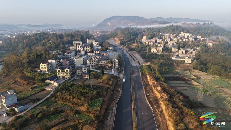 松桃跑步运动协会举办2025贵州卓裕墅建超马挑战赛