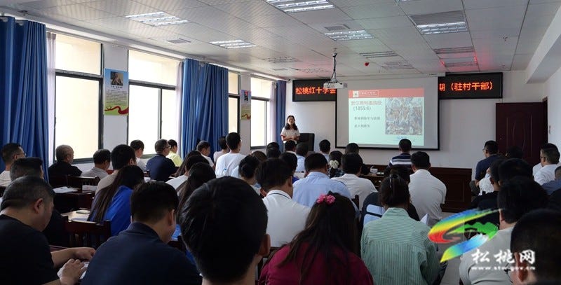 县红十字会开展2025年应急救护持证培训