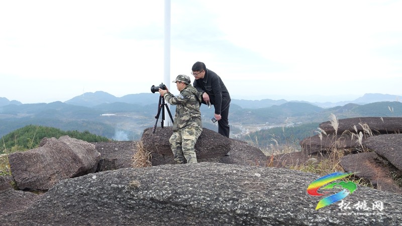 铜仁市电影电视艺术家协会到松开展采风活动