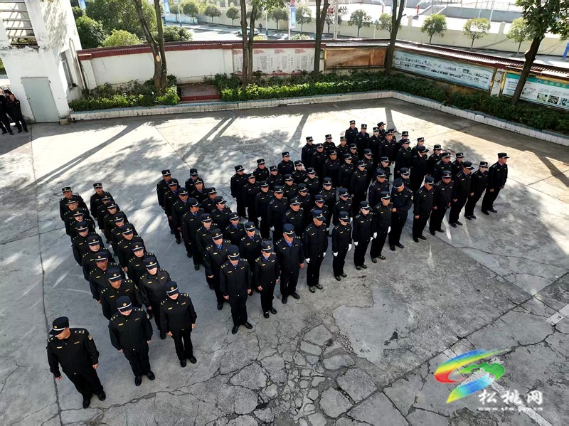 强作风 精技能 树形象——2025年度县城市综合执法局队伍队列会操“大比武”举行