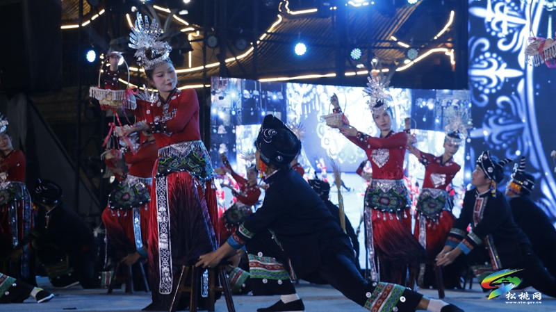 【吃贵州“晚饭”·看松桃村晚】山海同心绘盛景 村晚搭桥话情深——松桃盘信与东莞沙田共赴文化之约